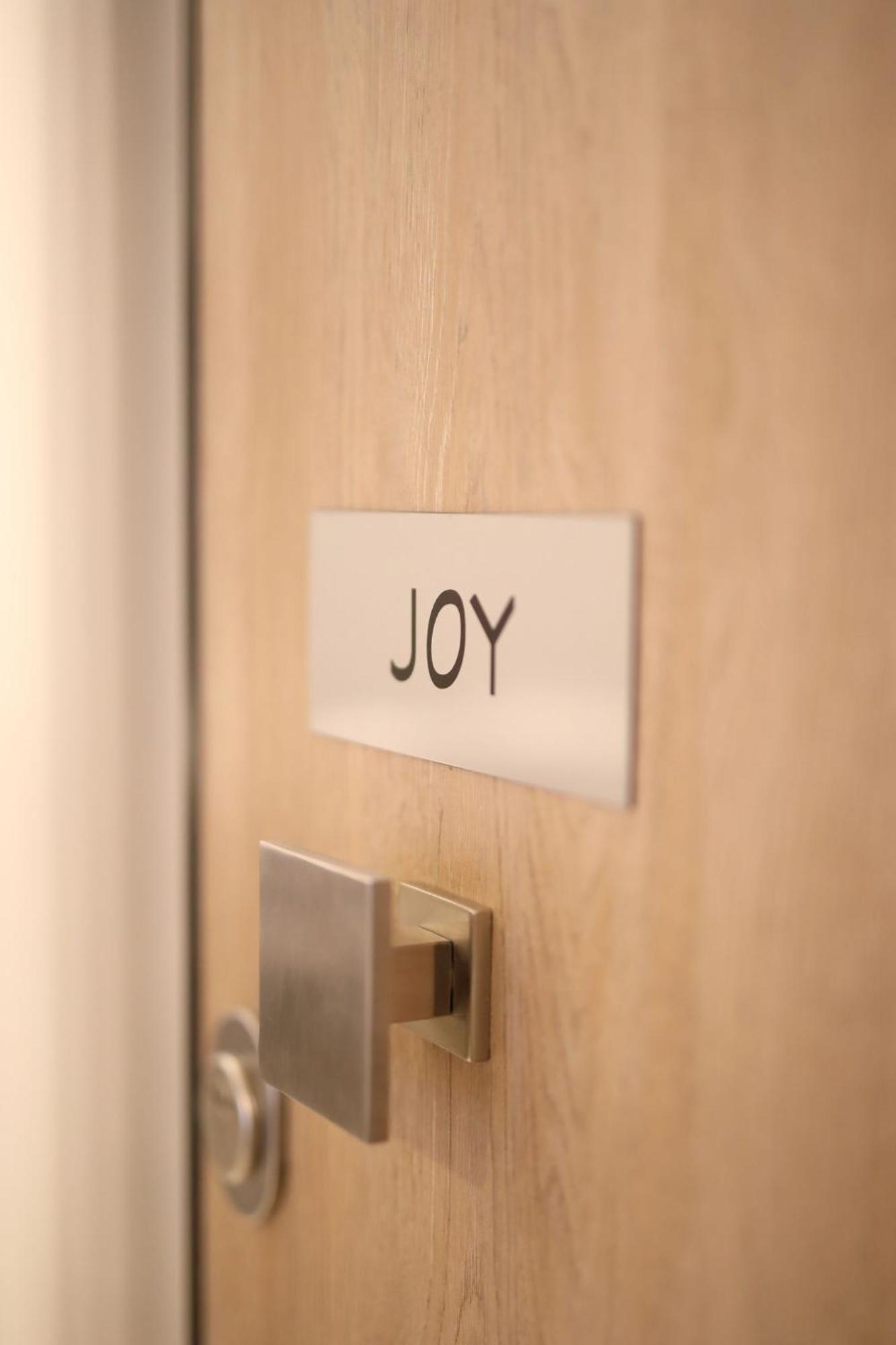 Joy Luxury Central Apartment Атина Екстериор снимка